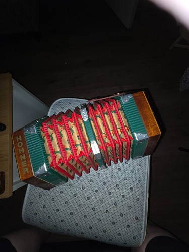 Hohner concertina accordion - hohner,