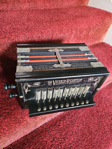 Viceroy accordion button - viceroy,